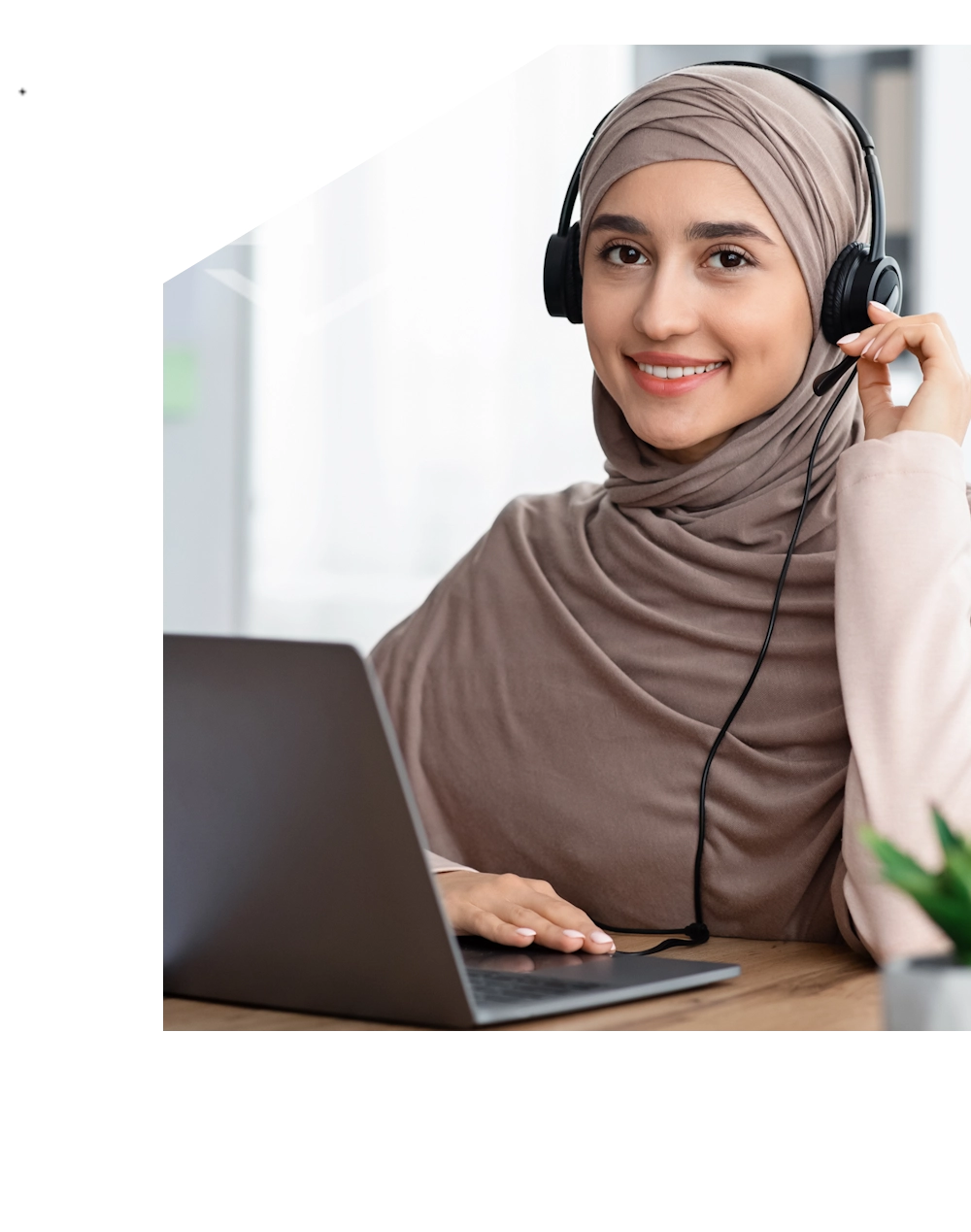 FIDANIA Immobilienberater Dubai und Abu Dhabi Kontakt